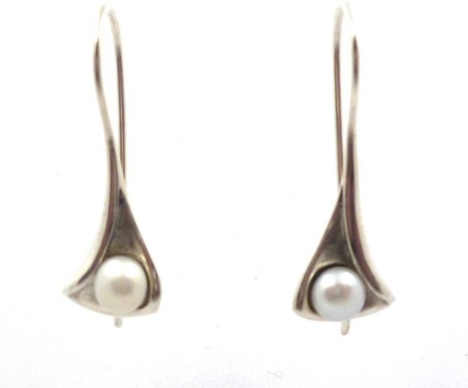 Sterling Silver Pearl Earrings