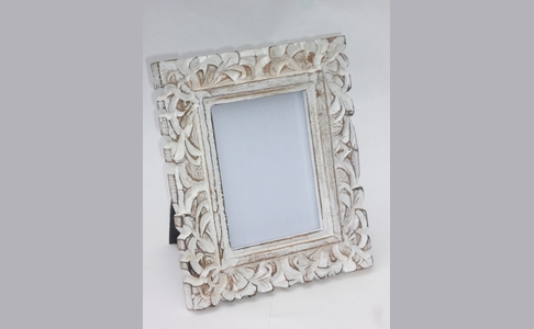 Vintage White Washed Wooden Photo Frame (Leaf)
