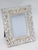 Vintage White Washed Wooden Photo Frame (Leaf)